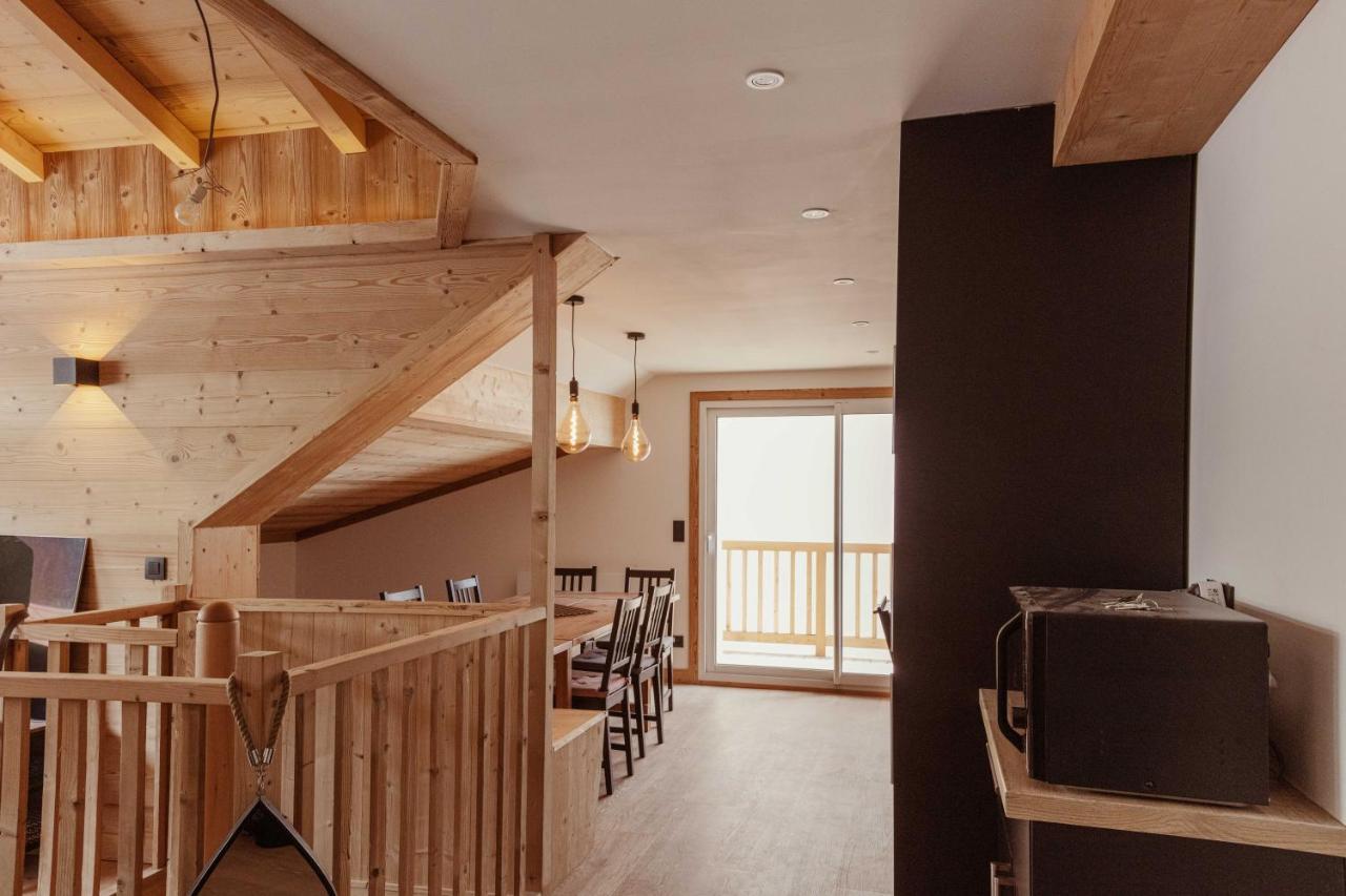 Le Chenaillet, Duplex Au Pied Des Pistes Et Spa Montgenevre Exterior photo